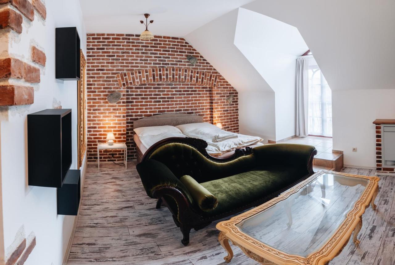 Kastely Grof Zichy Hotel Haniska Ngoại thất bức ảnh
