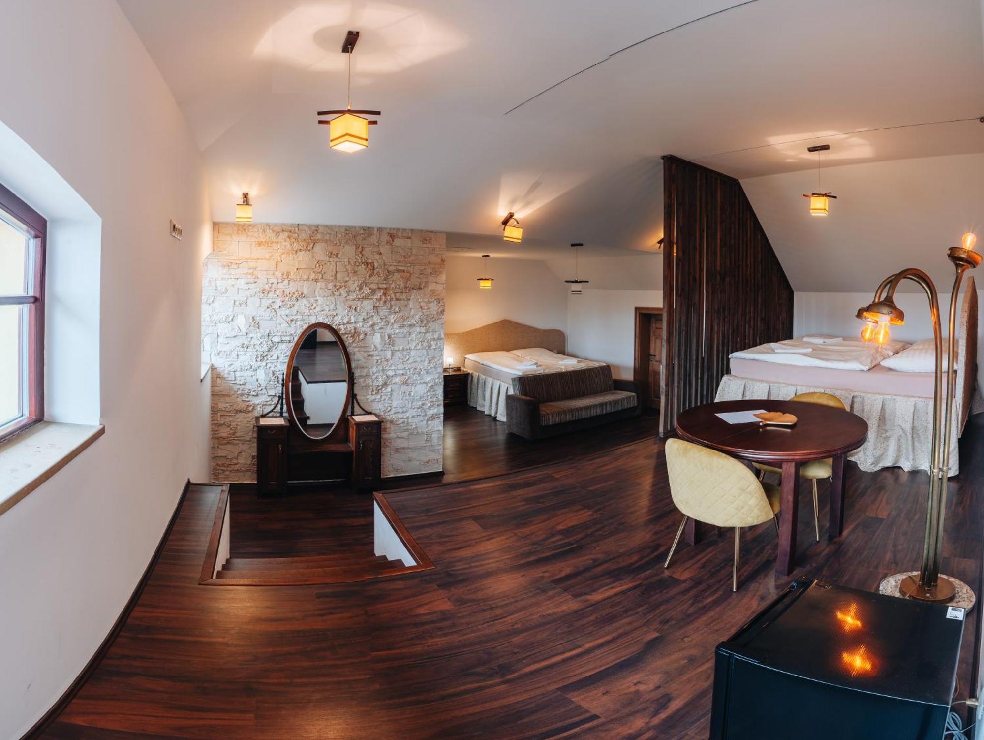 Kastely Grof Zichy Hotel Haniska Ngoại thất bức ảnh